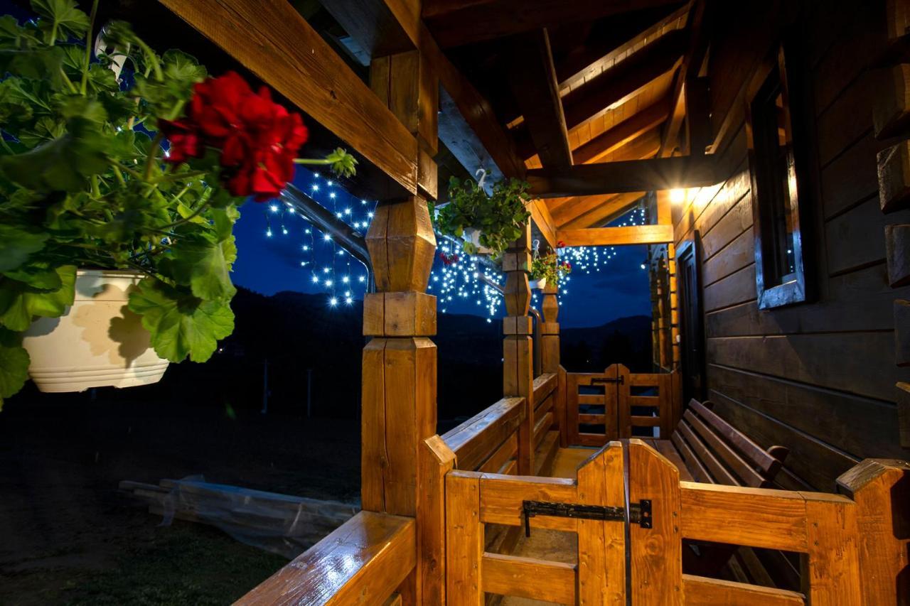 Tulean Cabin Săcel Εξωτερικό φωτογραφία
